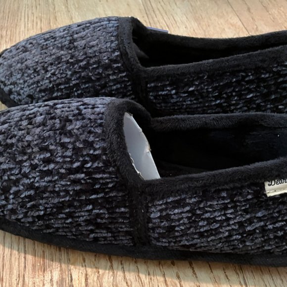 Dearfoams Slippers - Picture 2 of 2